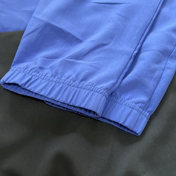 NWT REEBOK Men’s Training Jacket Size Large - Picture 8 of 10